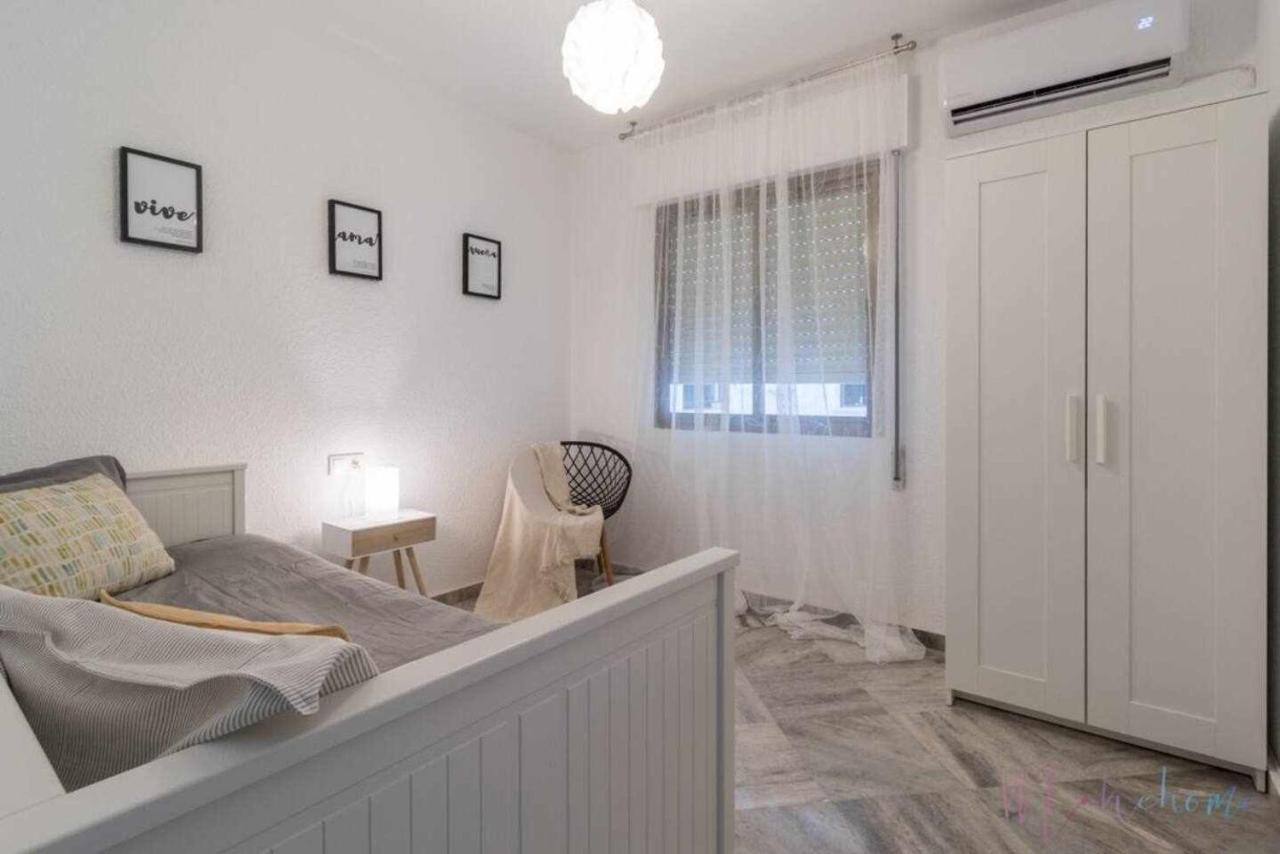 Apartamento Tranquilo En Pleno Centro Con Garaje Huelva Zewnętrze zdjęcie